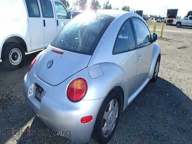 2000 VOLKSWAGEN BEETLE - VIN: 3VWCC21C7YM402127 - Фото 4