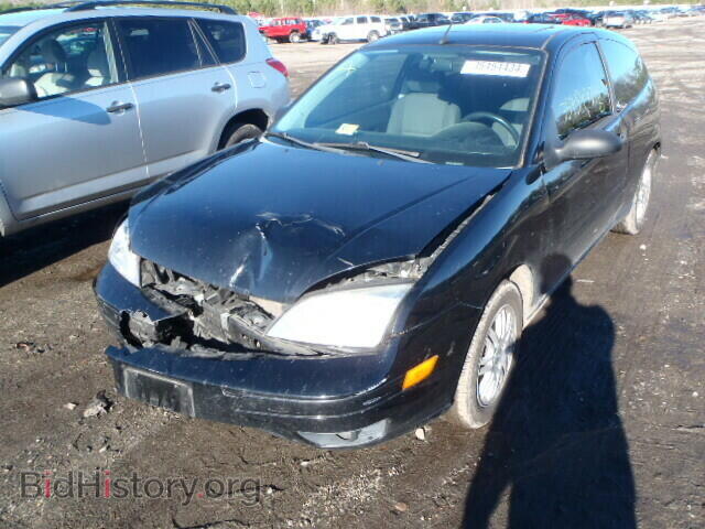 2005 FORD FOCUS - VIN: 3FAFP31N95R148033 - Фото 2