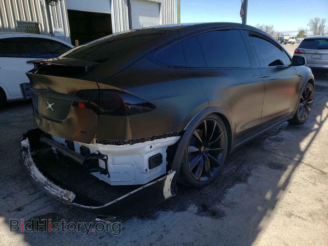 2017 TESLA MODEL X - VIN: 5YJXCDE23HF055675 - Photo 4