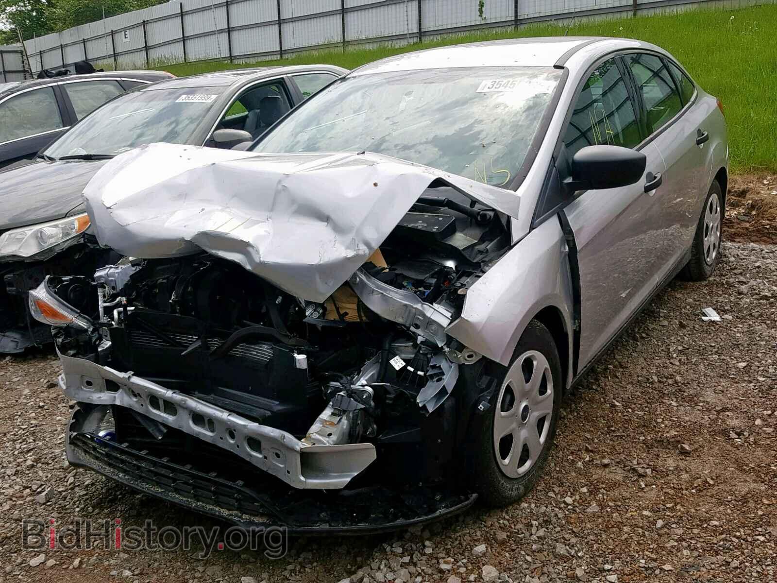 2018 FORD FOCUS - VIN: 1FADP3E22JL303134 - Фото 2