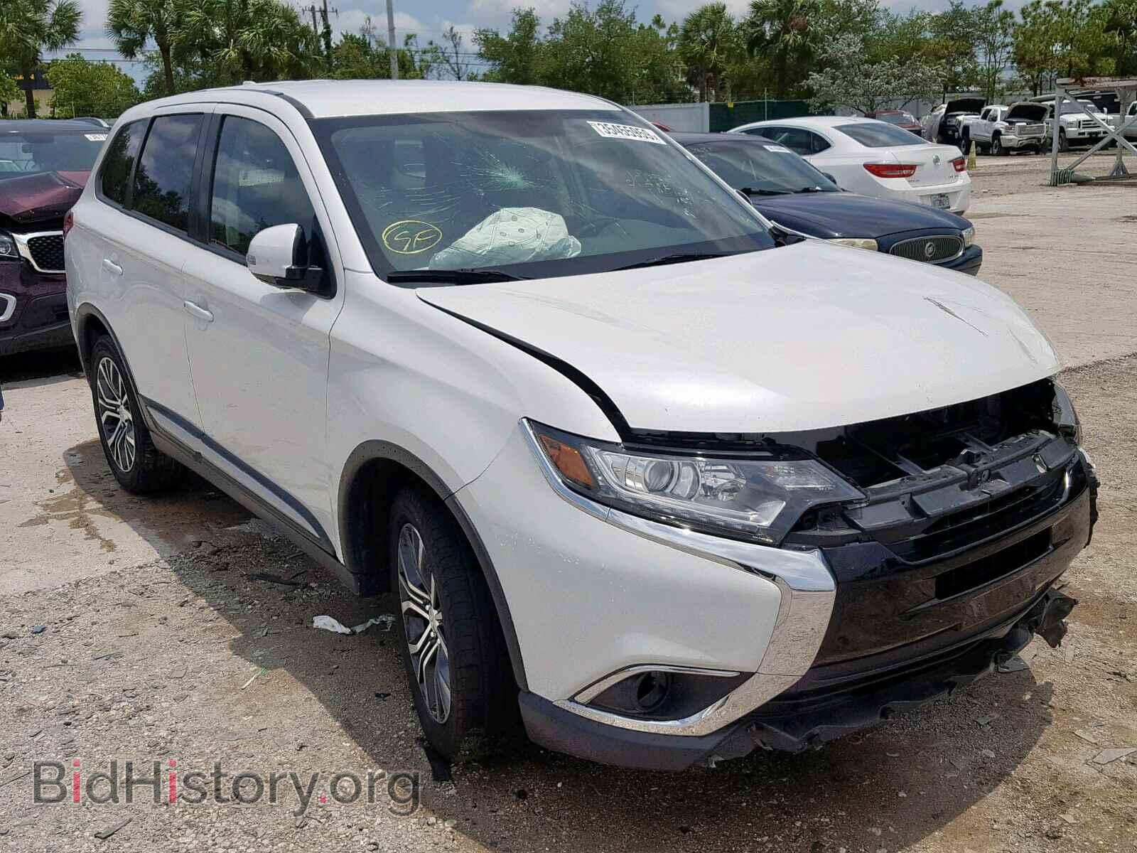 Photo JA4AD3A37HZ025241 - MITSUBISHI OUTLANDER 2017