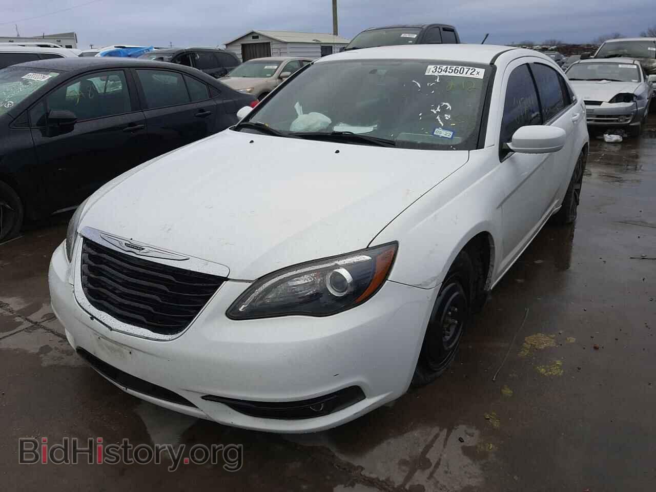 2013 CHRYSLER 200 - VIN: 1C3CCBBB3DN674056 - Фото 2