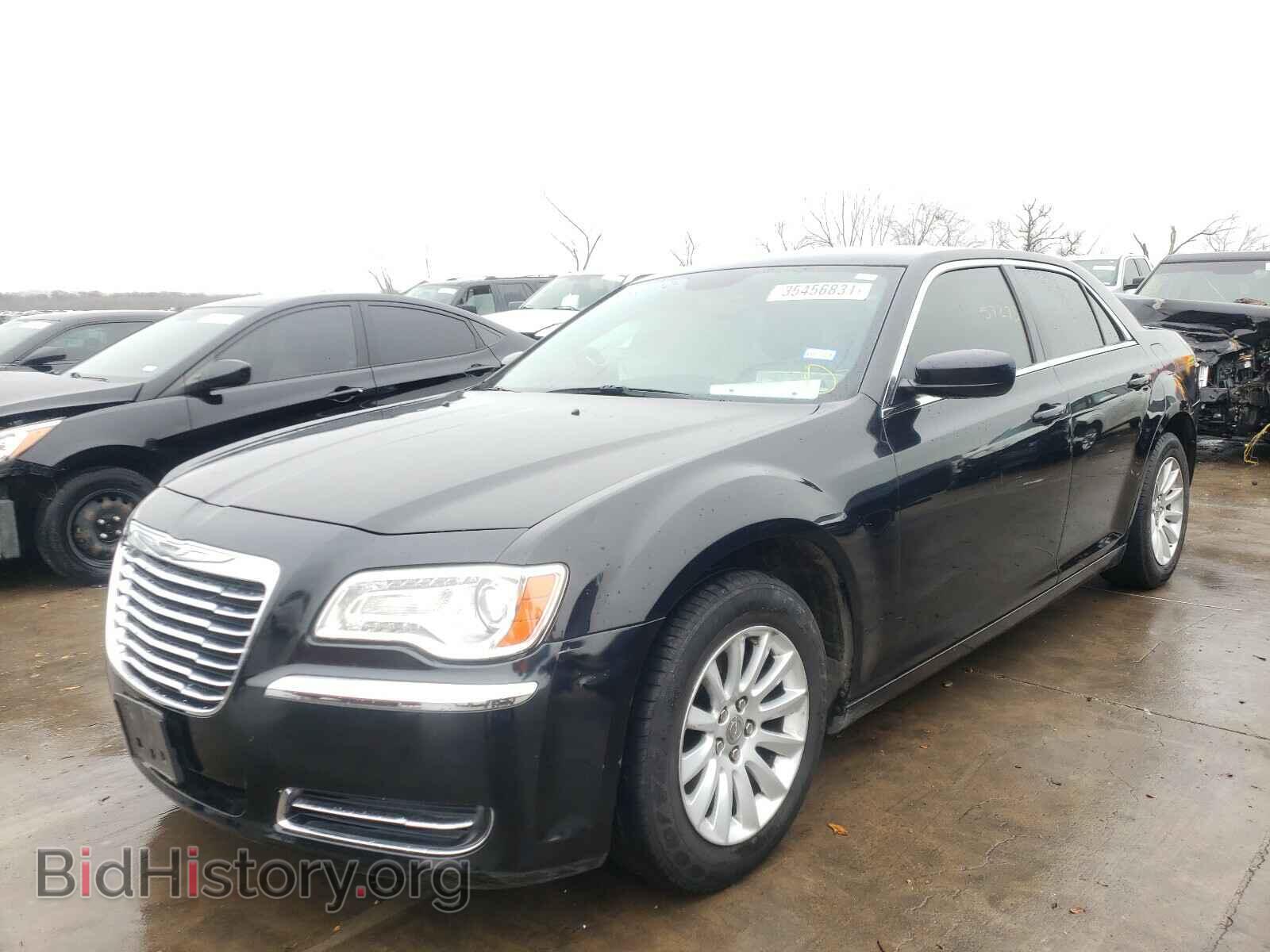 2014 CHRYSLER 300 - VIN: 2C3CCAAGXEH166572 - Фото 2