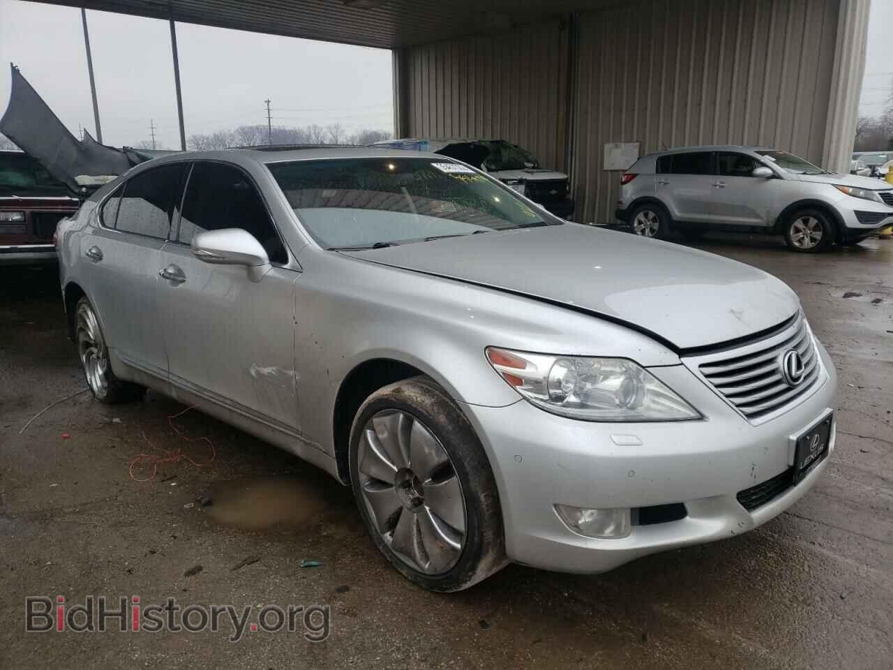 Photo JTHCL5EF8A5008767 - LEXUS LS460 2010