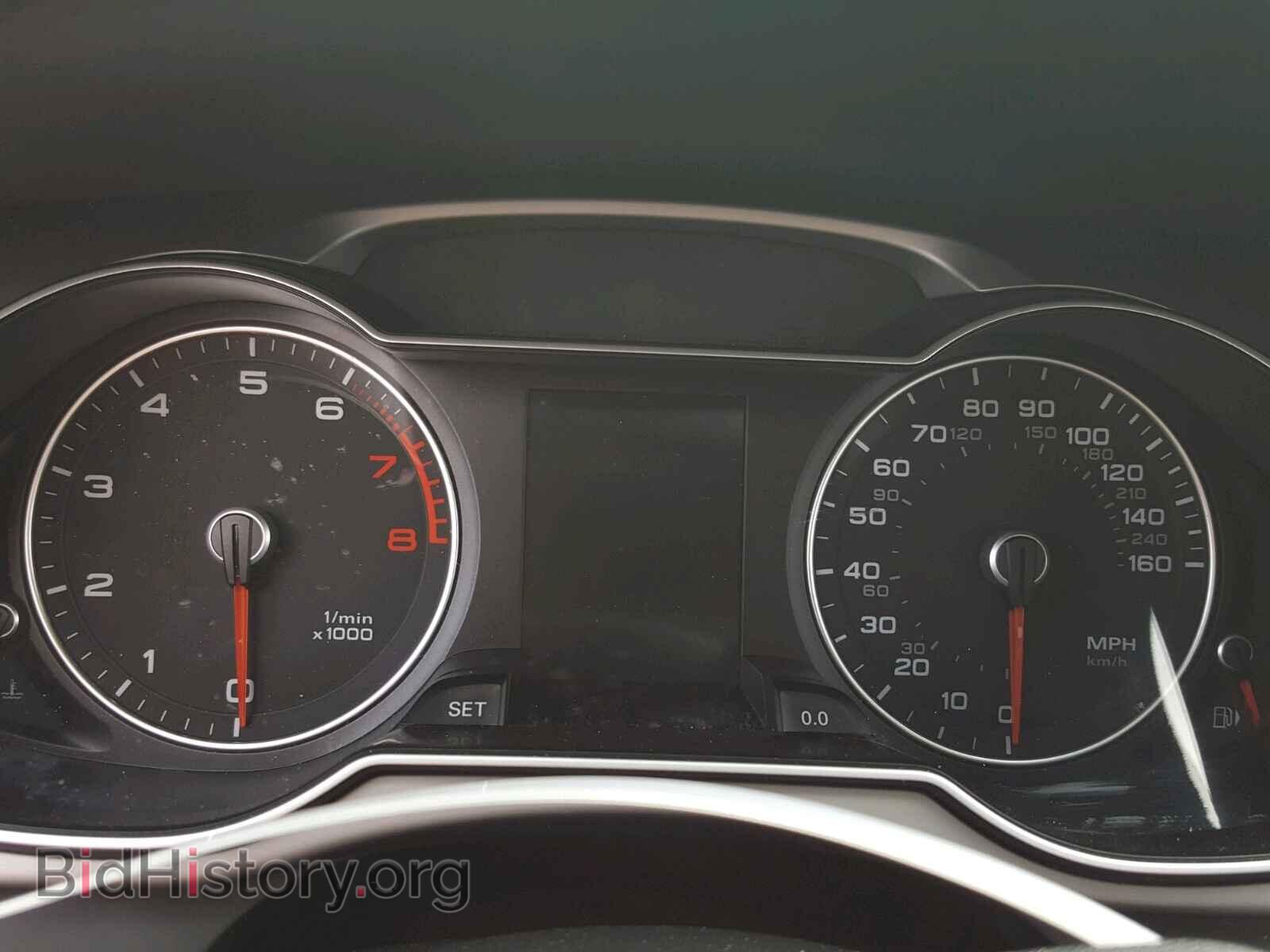 2013 AUDI A4 - VIN: WAUAFAFL5DA166375 - Фото 8