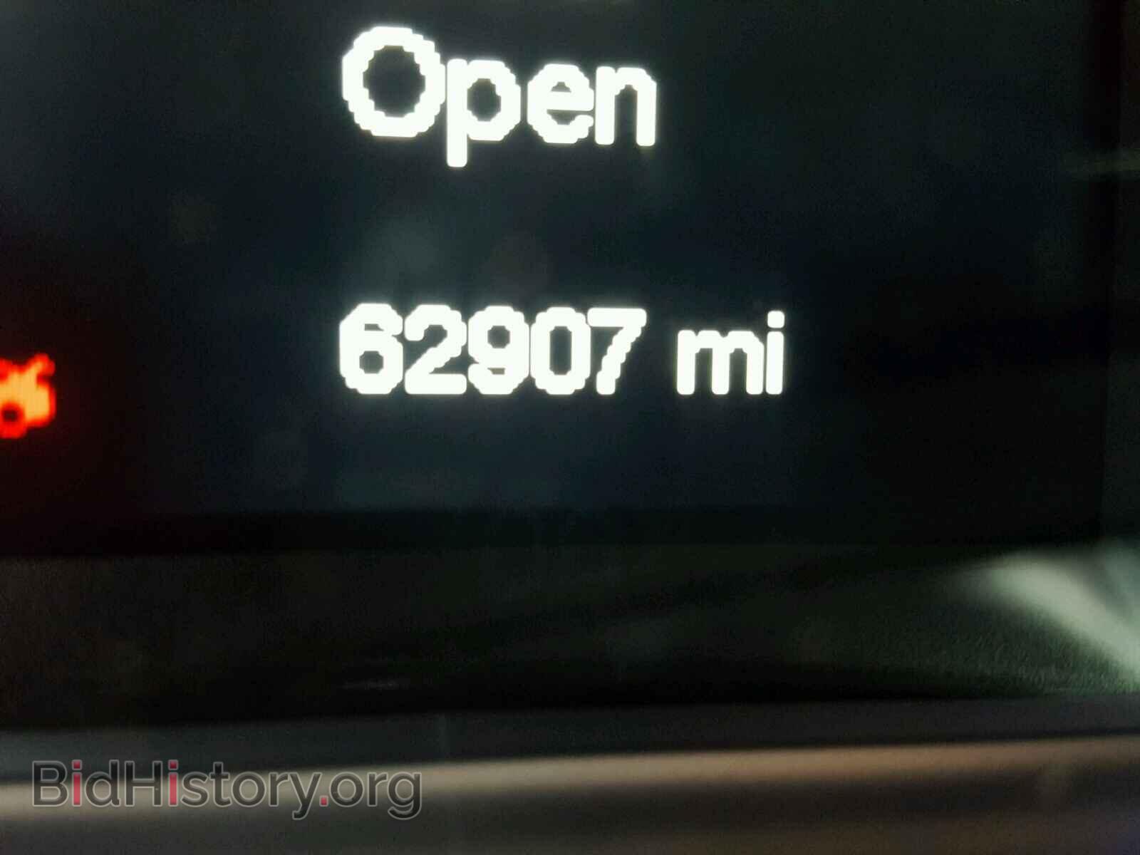 2015 CHRYSLER 200 - VIN: 1C3CCCAB0FN741027 - Photo 8