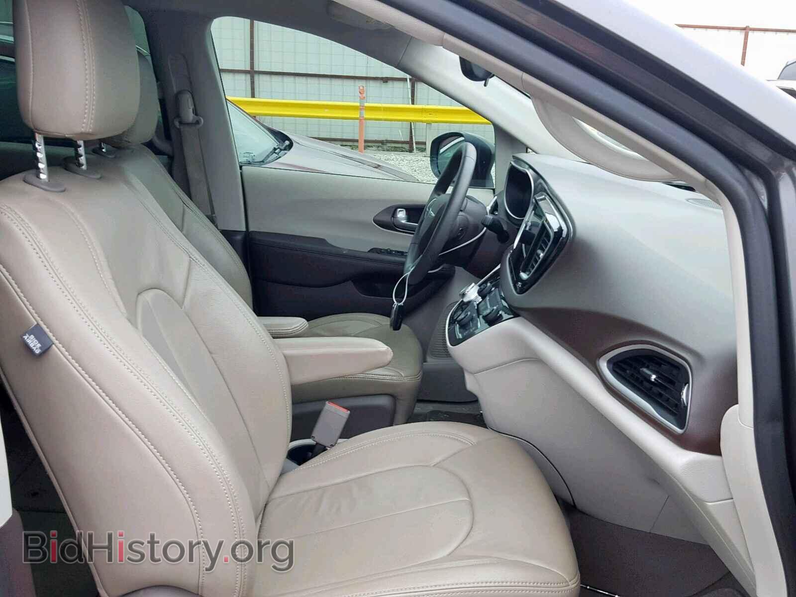 2017 CHRYSLER PACIFICA T - VIN: 2C4RC1DG0HR578340 - Photo 5