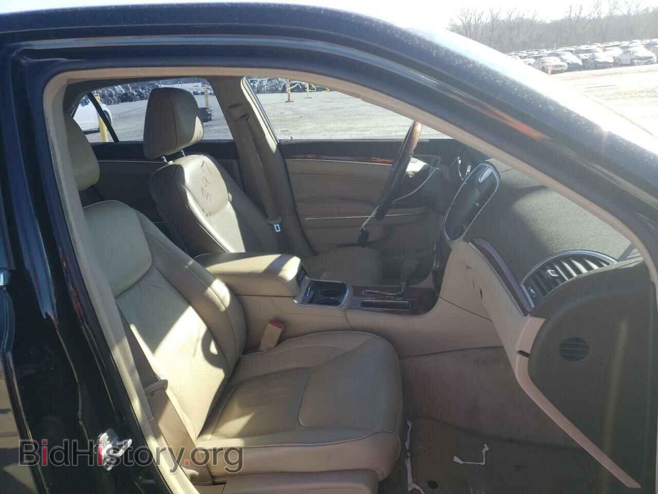 2011 CHRYSLER 300 - VIN: 2C3CA6CTXBH514346 - Фото 5