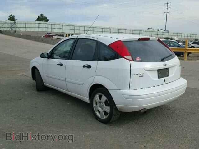 2005 FORD FOCUS - VIN: 3FAFP37N25R101675 - Фото 3