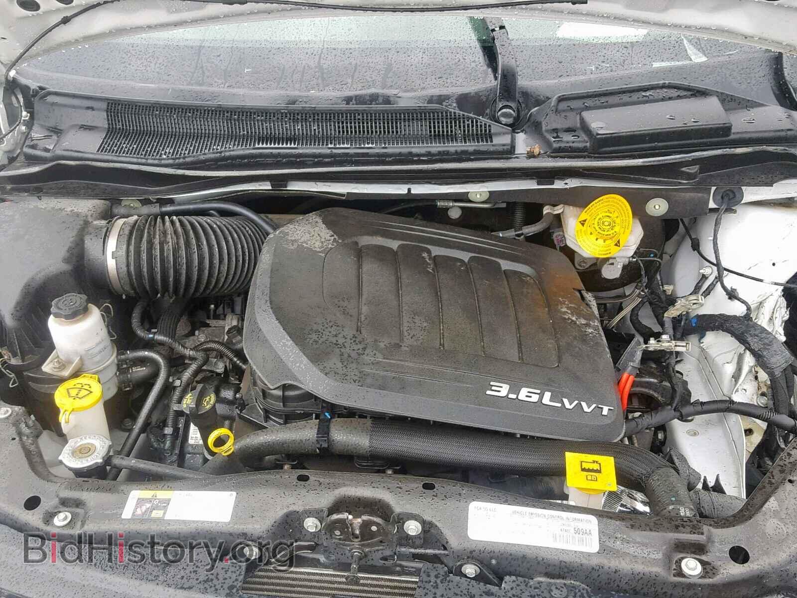 2016 CHRYSLER TOWN & COU - VIN: 2C4RC1BG0GR268268 - Фото 7