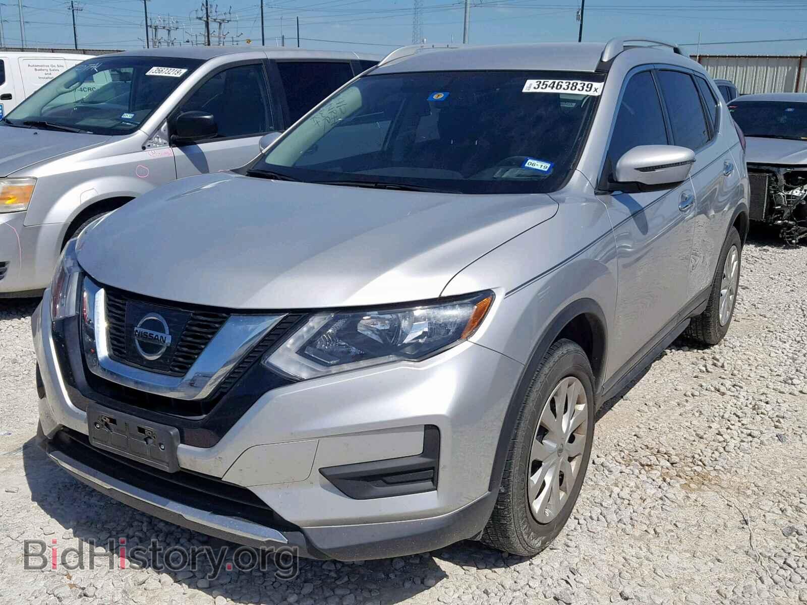 2017 NISSAN ROGUE S - VIN: KNMAT2MT4HP577984 - Фото 2
