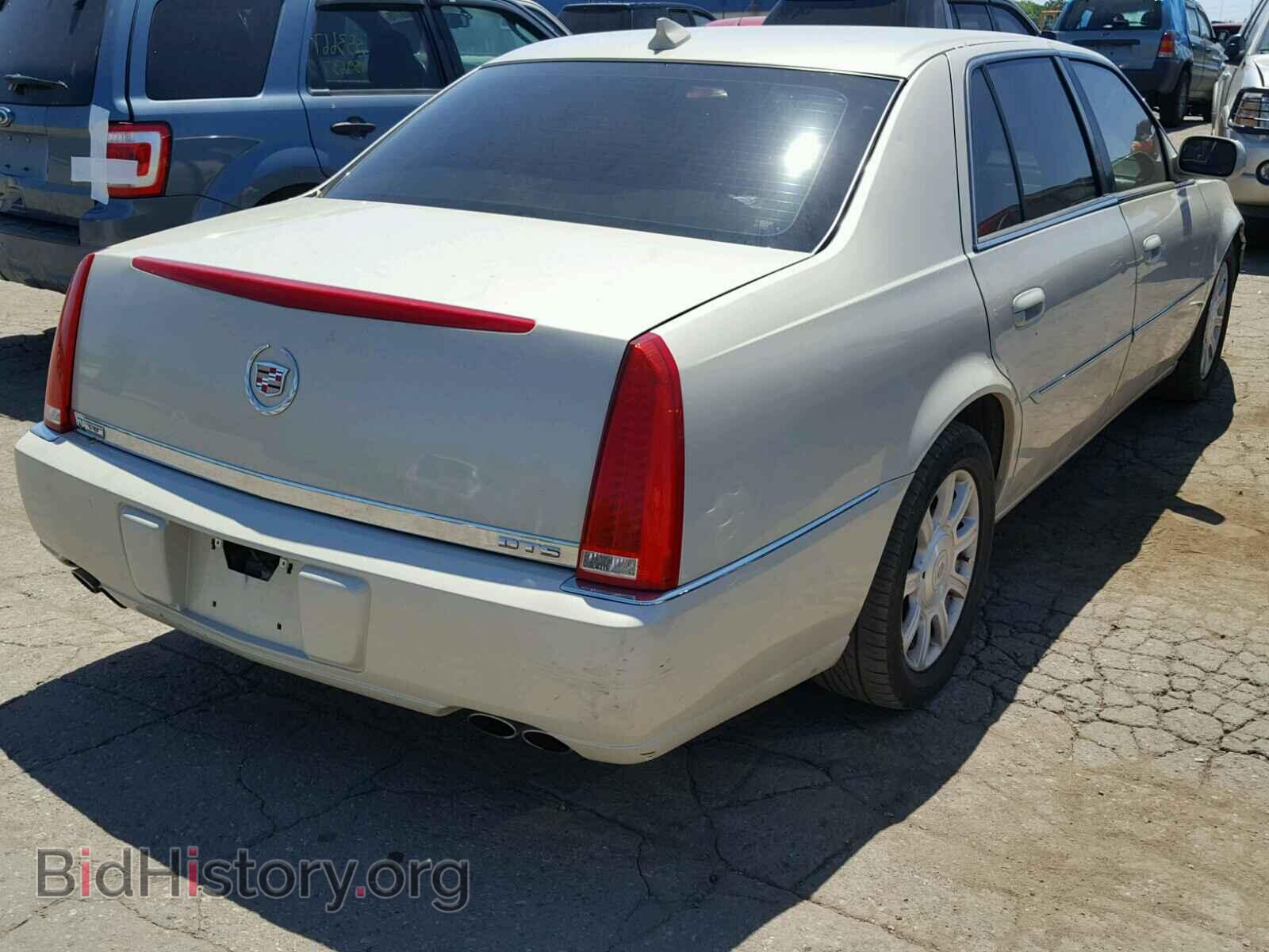 2011 CADILLAC DTS - VIN: 1G6KA5E63BU114654 - Фото 4