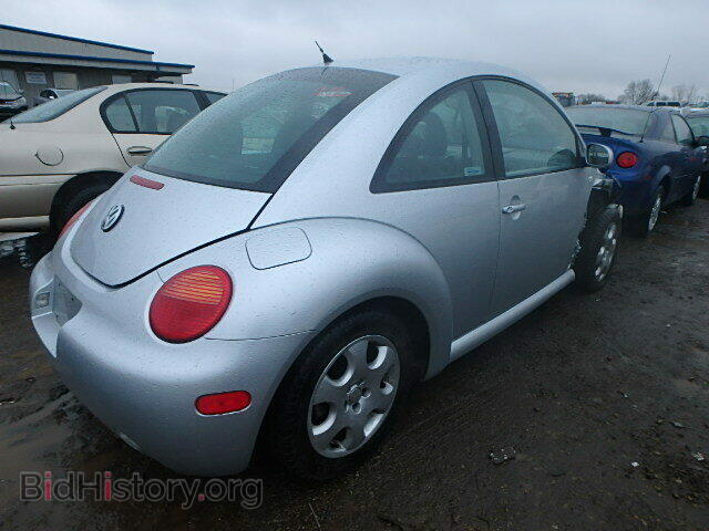 2002 VOLKSWAGEN BEETLE - VIN: 3VWCB21C22M418438 - Фото 4