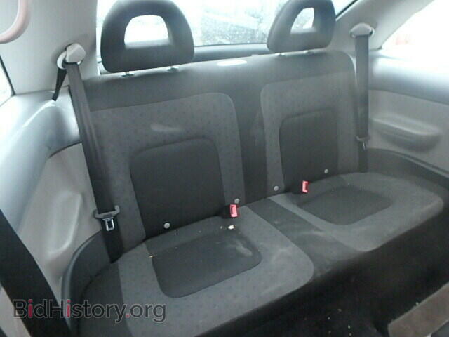 2002 VOLKSWAGEN BEETLE - VIN: 3VWCB21C22M418438 - Фото 6