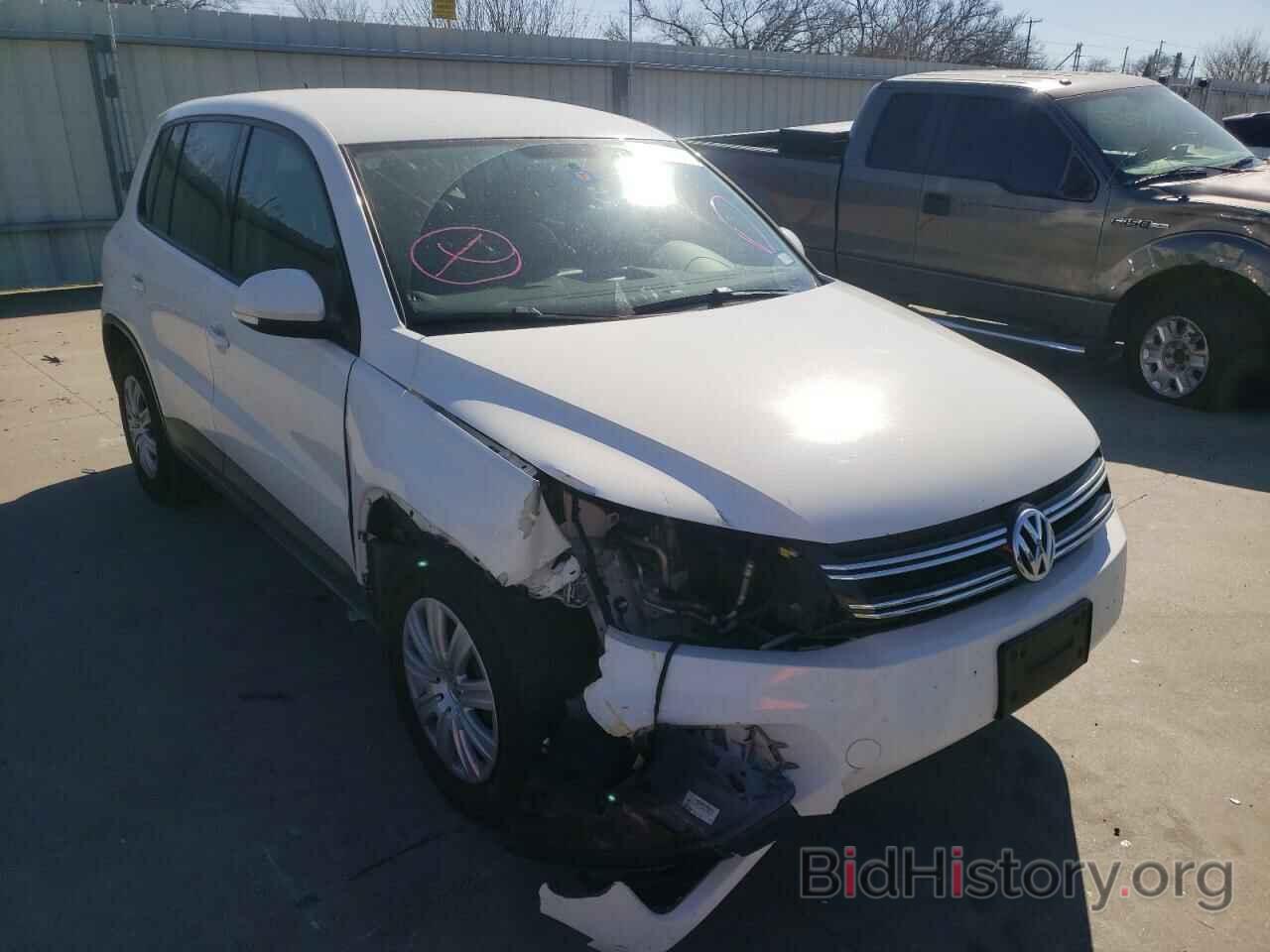 Photo WVGCV7AX0CW504368 - VOLKSWAGEN TIGUAN 2012