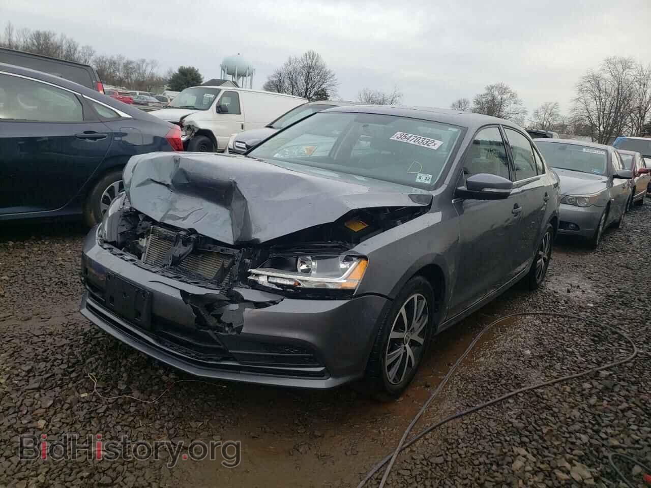 2017 VOLKSWAGEN JETTA - VIN: 3VWDB7AJ6HM352260 - Фото 2
