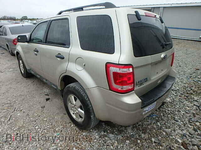 2011 FORD ESCAPE - VIN: 1FMCU0D74BKA61847 - Фото 3