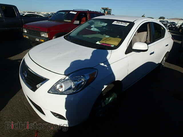 2013 NISSAN VERSA - VIN: 3N1CN7AP9DL858498 - Фото 2