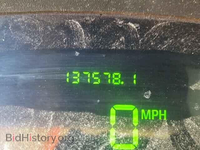 2000 FORD CROWN VIC - VIN: 2FAFP74W0YX184209 - Фото 8