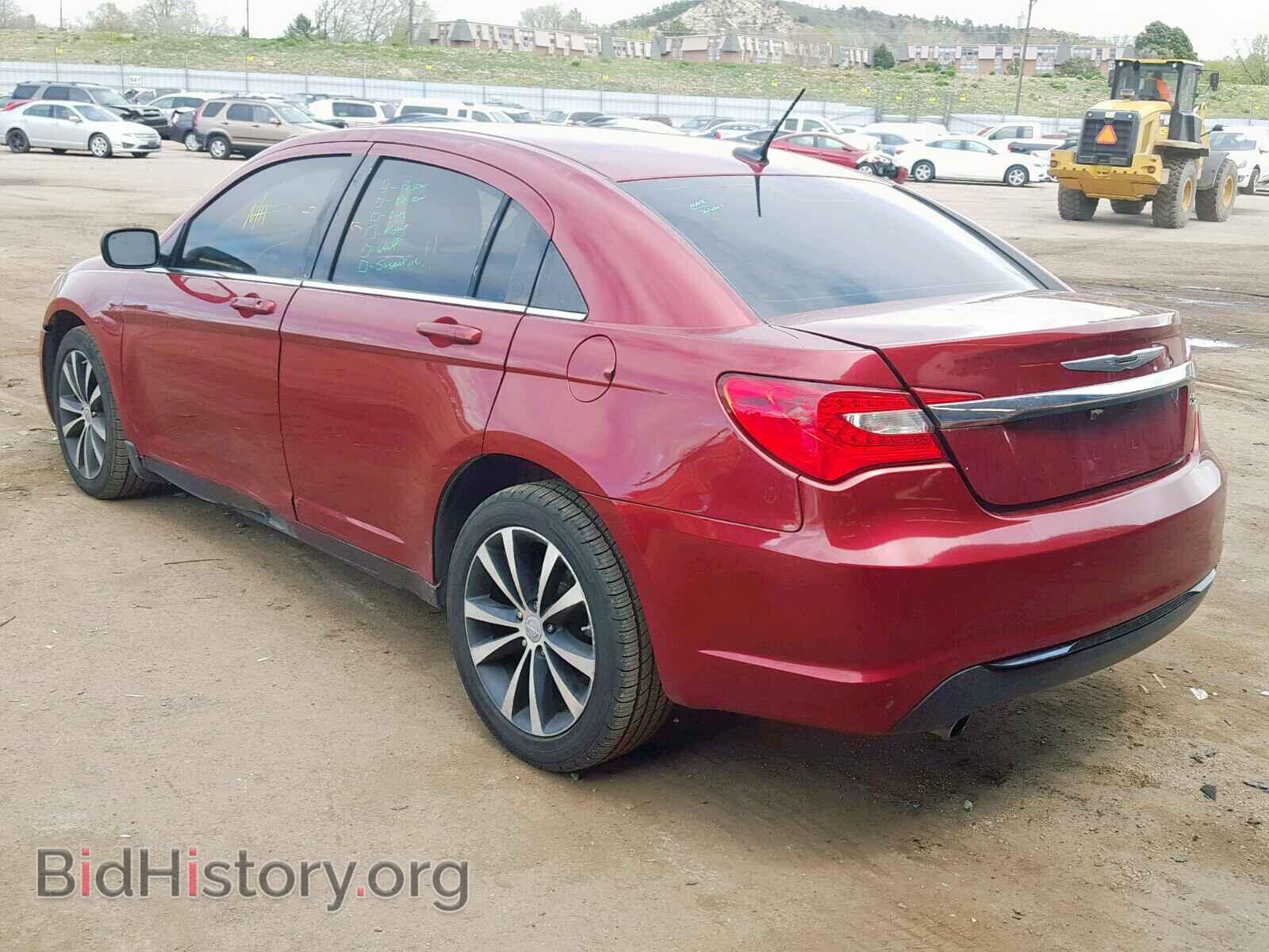 2012 CHRYSLER 200 - VIN: 1C3CCBHG5CN126724 - Фото 3
