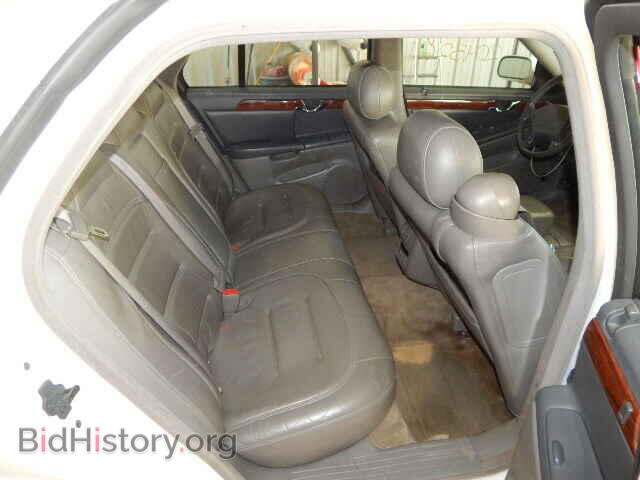 2000 CADILLAC DEVILLE - VIN: 1G6KD54Y4YU250956 - Photo 6