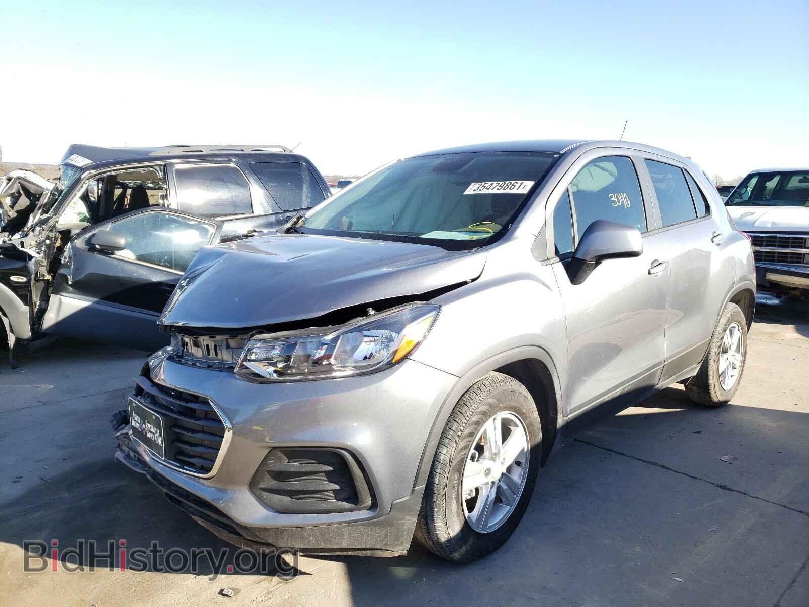 2020 CHEVROLET TRAX - VIN: 3GNCJKSB1LL306014 - Фото 2
