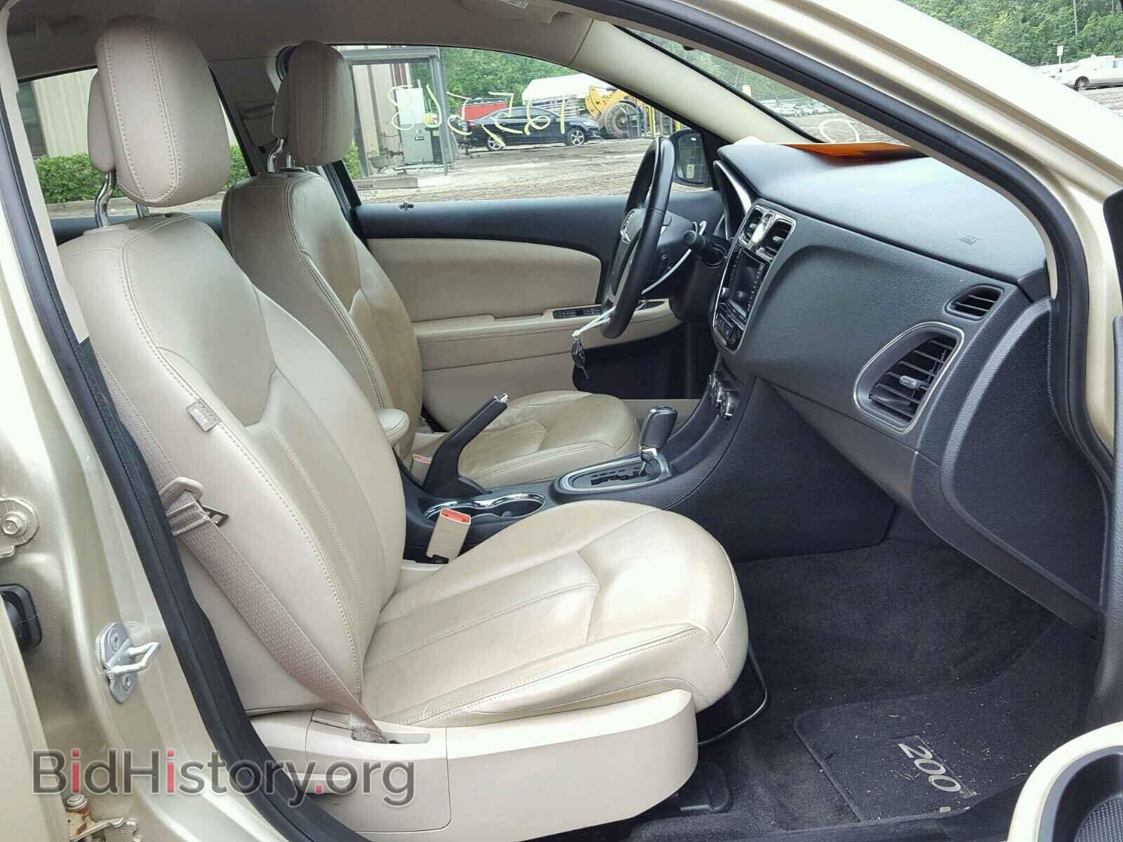 2011 CHRYSLER 200 - VIN: 1C3BC2FG7BN520108 - Фото 5