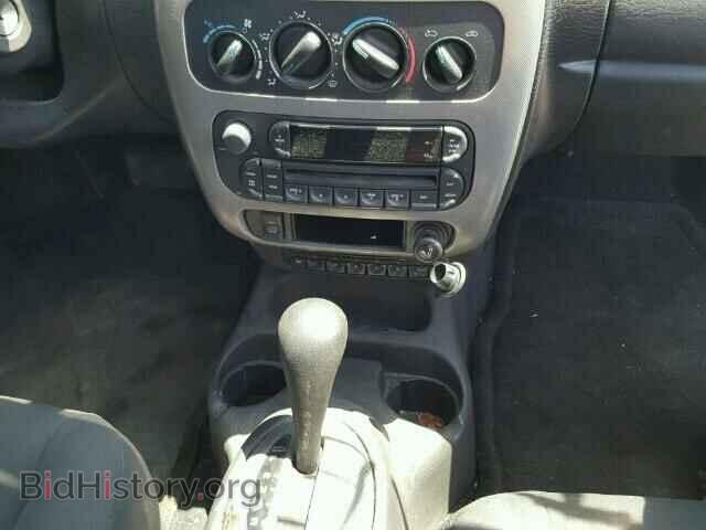 2005 DODGE NEON - VIN: 1B3ES56CX5D141139 - Фото 9