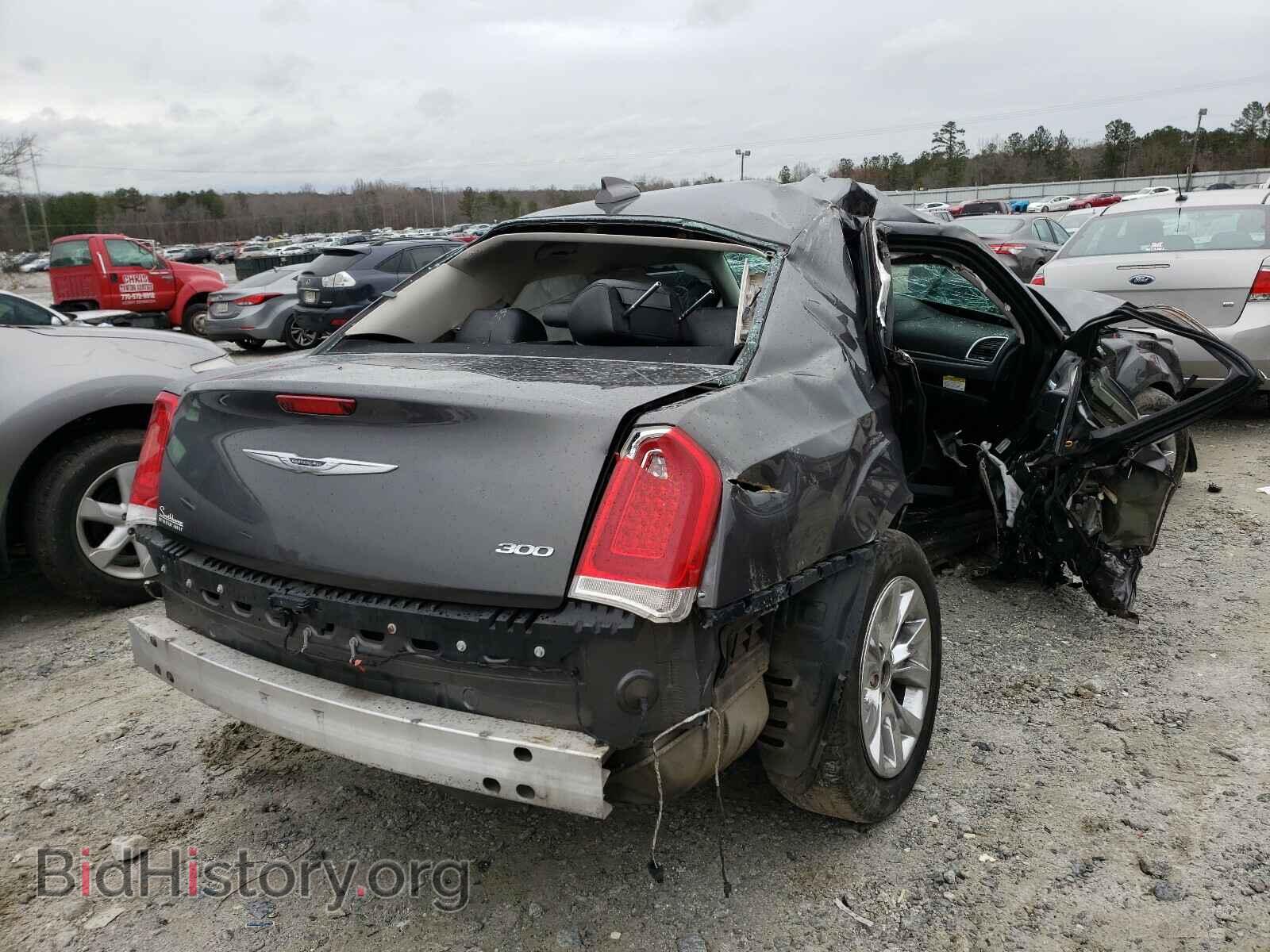 2016 CHRYSLER 300 - VIN: 2C3CCAAG5GH167695 - Photo 4