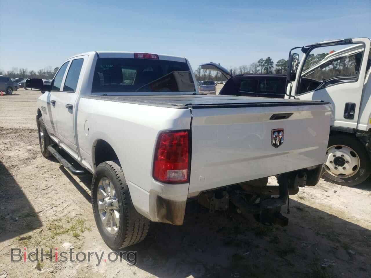 2016 RAM 2500 - VIN: 3C6UR4CLXGG166124 - Фото 3