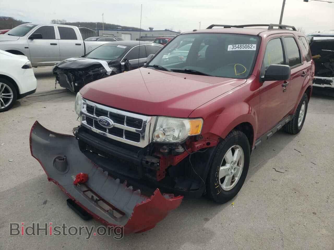 2010 FORD ESCAPE - VIN: 1FMCU0D72AKA33950 - Фото 2