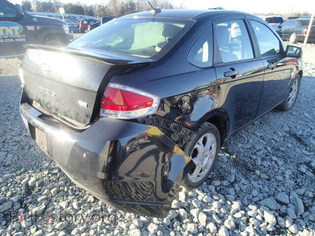 2008 FORD FOCUS - VIN: 1FAHP35N58W121397 - Фото 4