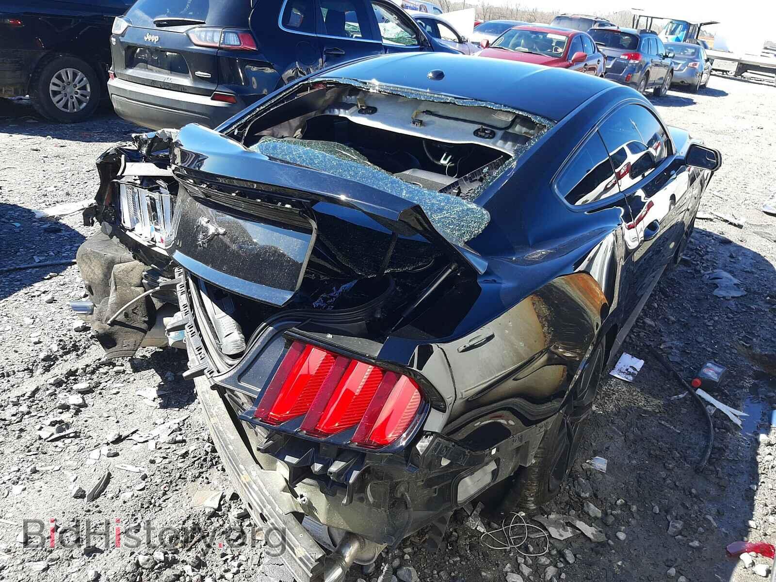 2017 FORD MUSTANG - VIN: 1FA6P8TH5H5270013 - Фото 4