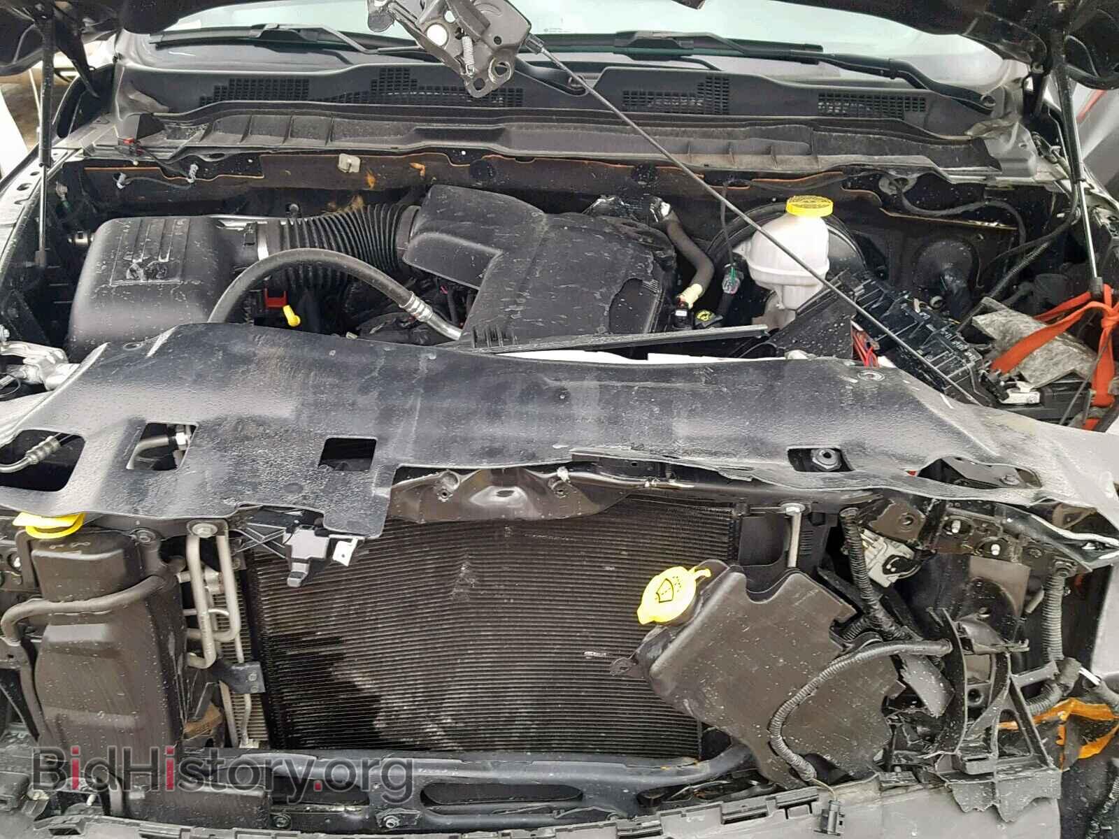2018 RAM 1500 ST - VIN: 1C6RR6FG2JS210973 - Фото 7