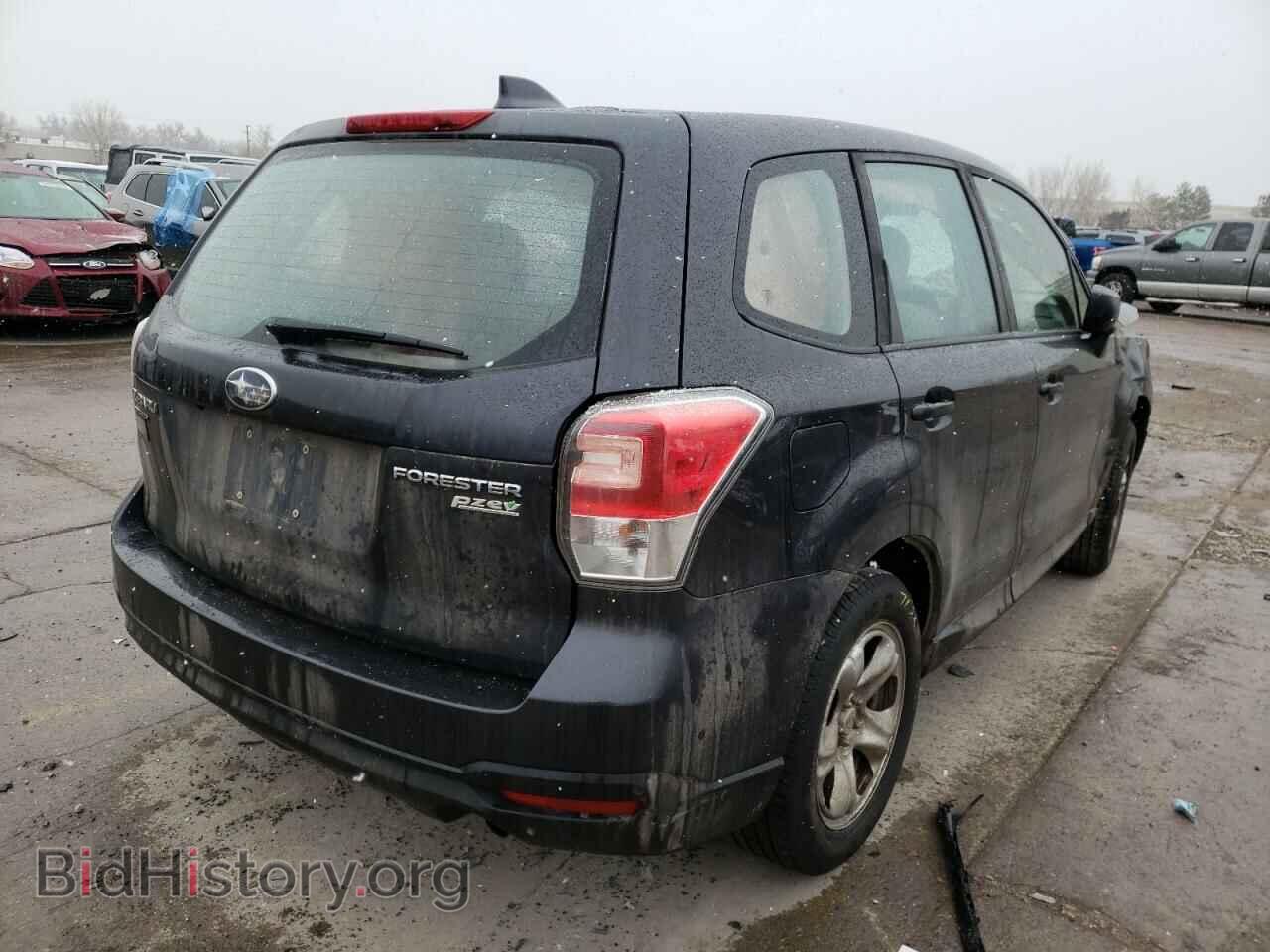 2017 SUBARU FORESTER - VIN: JF2SJAAC5HG564817 - Фото 4