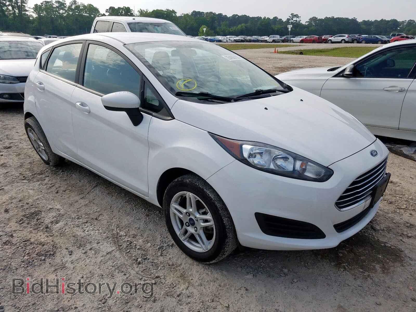 Photo 3FADP4EJ2JM106718 - FORD FIESTA 2018