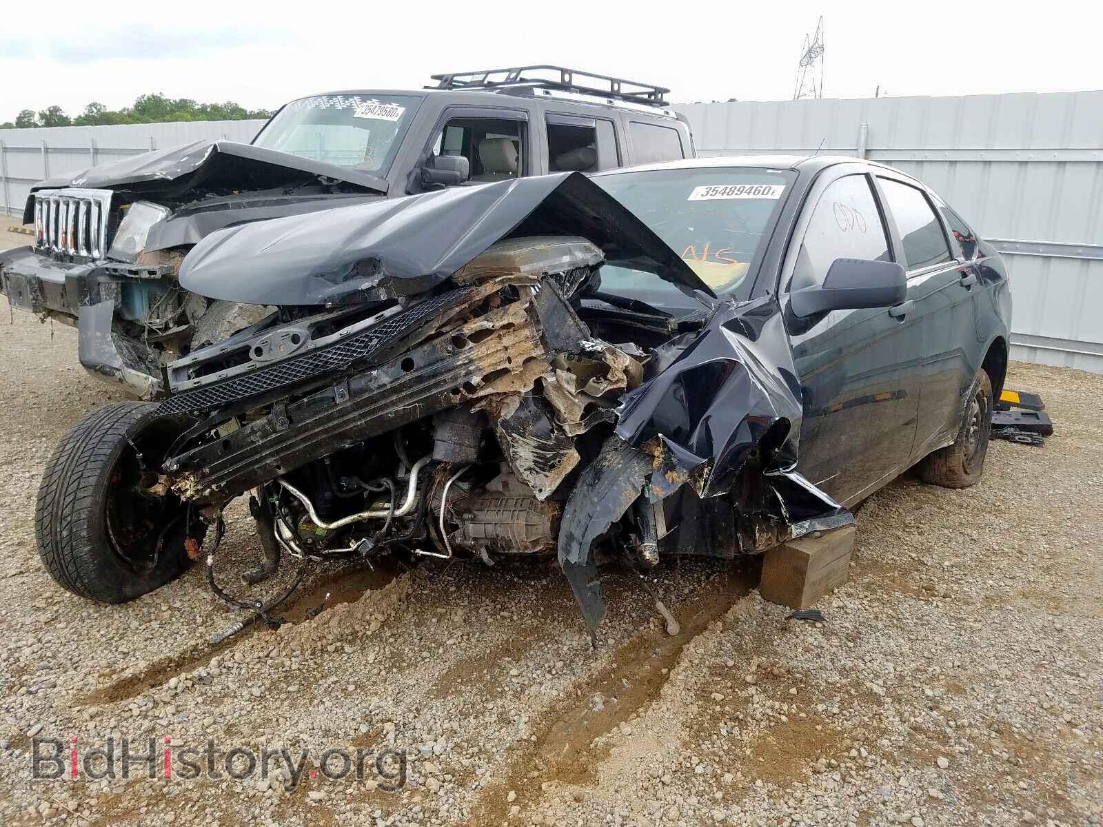 2010 FORD FOCUS - VIN: 1FAHP3EN5AW203779 - Фото 2