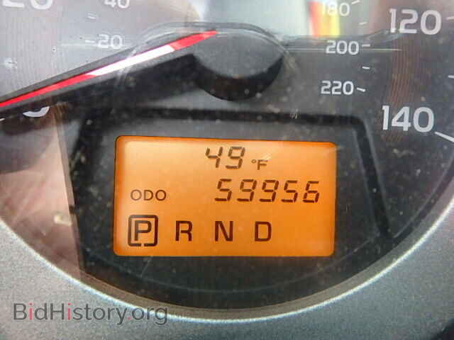 2011 TOYOTA RAV4 - VIN: 2T3ZF4DV1BW098005 - Фото 8