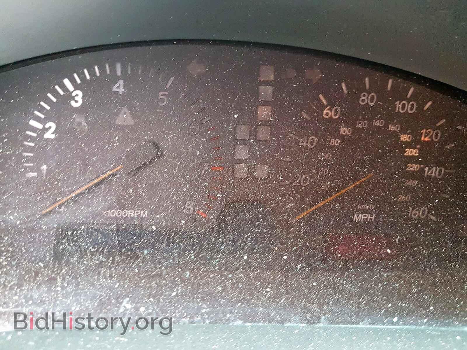 2002 LEXUS LS430 - VIN: JTHBN30F020057509 - Photo 8