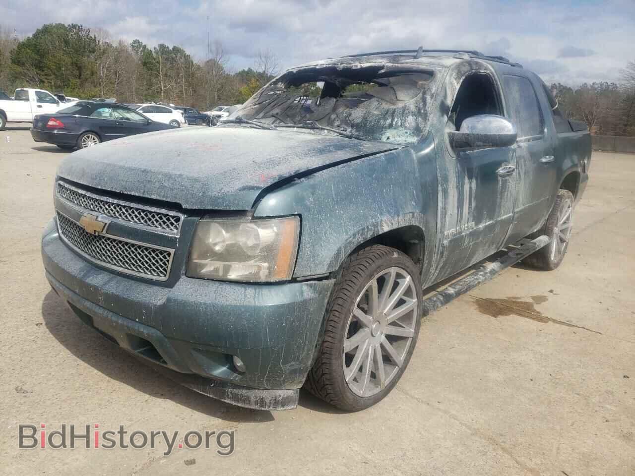 2011 CHEVROLET AVALANCHE - VIN: 3GNTKEE38BG231998 - Фото 2