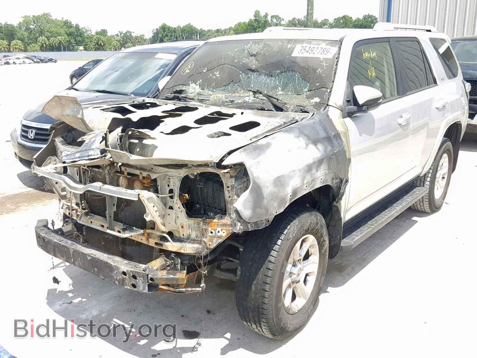 2014 TOYOTA 4RUNNER SR - VIN: JTEBU5JR2E5152228 - Фото 2