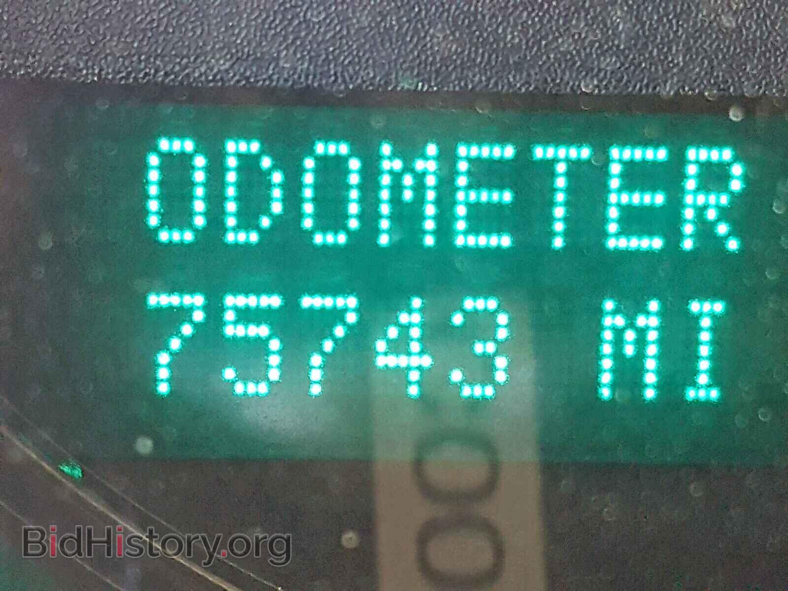 2011 CHEVROLET SILVERADO - VIN: 1GCRKSE34BZ200085 - Фото 8