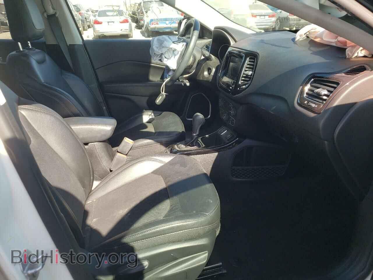 2019 JEEP COMPASS - VIN: 3C4NJCBB1KT726989 - Photo 5