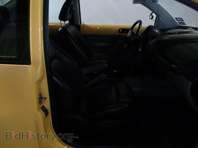 2000 VOLKSWAGEN BEETLE - VIN: 3VWCD21C4YM486999 - Фото 5