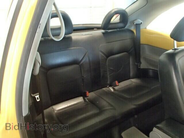 2000 VOLKSWAGEN BEETLE - VIN: 3VWCD21C4YM486999 - Фото 6