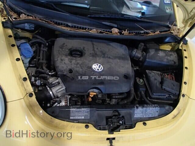 2000 VOLKSWAGEN BEETLE - VIN: 3VWCD21C4YM486999 - Фото 7