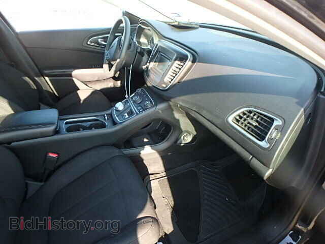 2015 CHRYSLER 200 - VIN: 1C3CCCFB2FN643772 - Photo 5