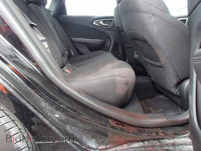 2015 CHRYSLER 200 - VIN: 1C3CCCFB2FN643772 - Photo 6
