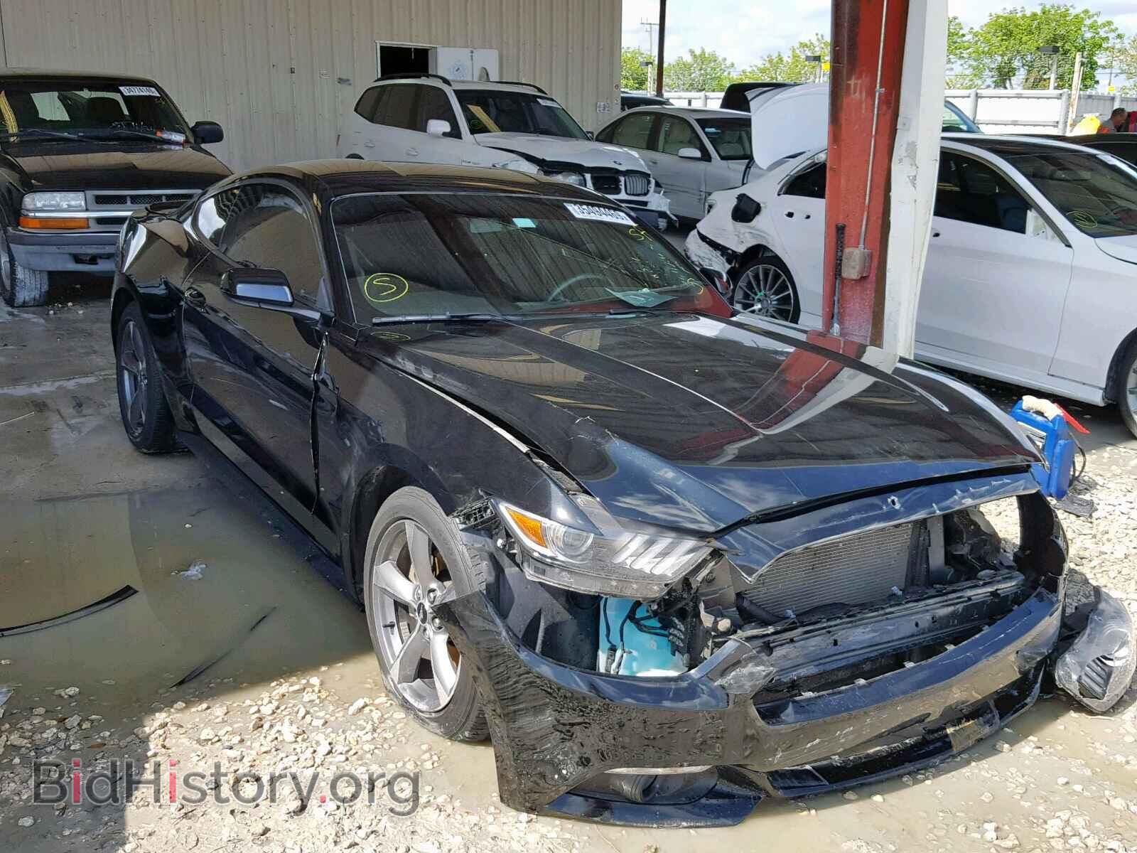 Photo 1FA6P8AM9F5402333 - FORD MUSTANG 2015
