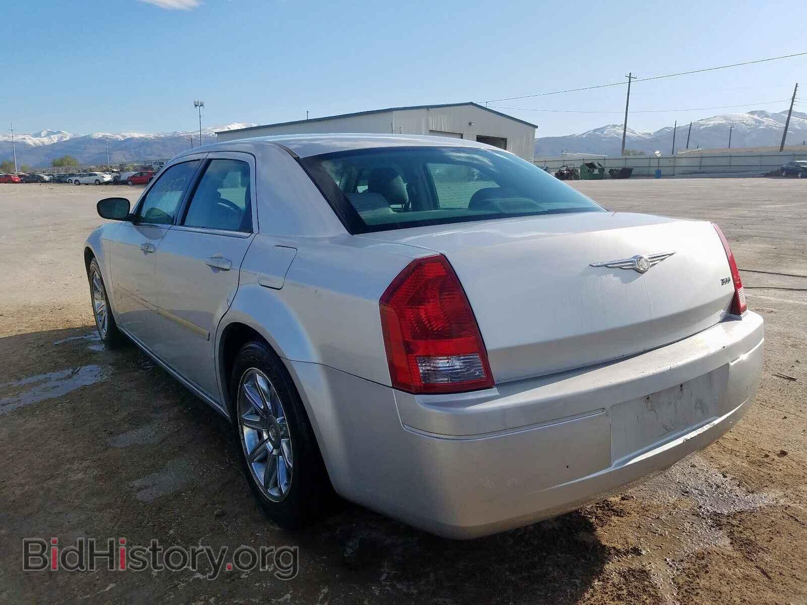 2005 CHRYSLER 300 - VIN: 2C3JA43R65H143142 - Фото 3